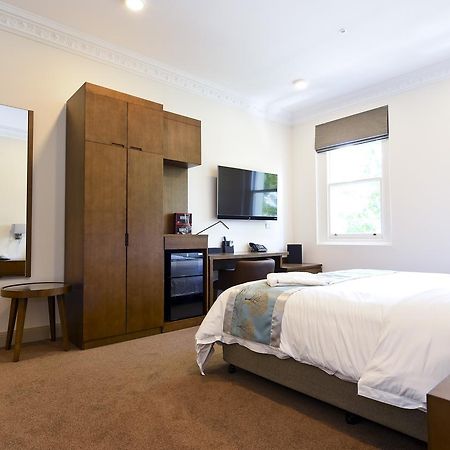 Clarendon Hotel Melburne Exterior foto
