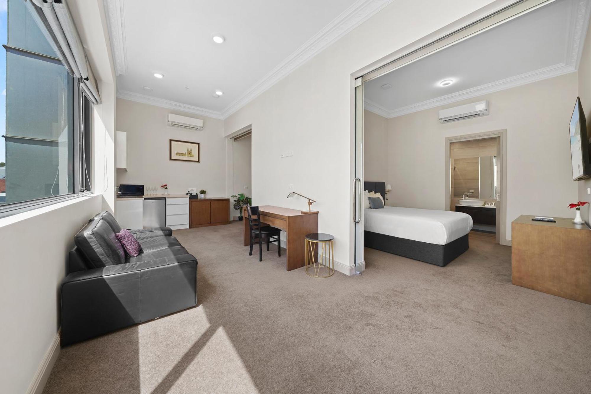 Clarendon Hotel Melburne Exterior foto